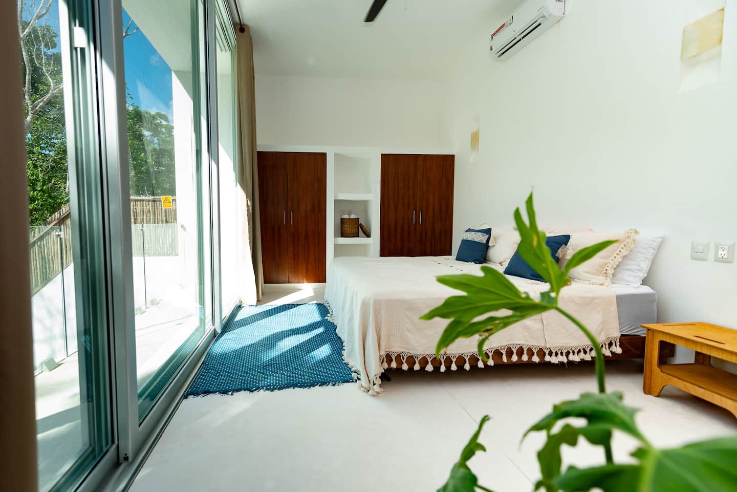 Private 3 Bedroom Villa Move-in Or Income Ready