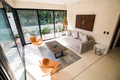 Luxury Condominium Bathed in Comfort and Style.